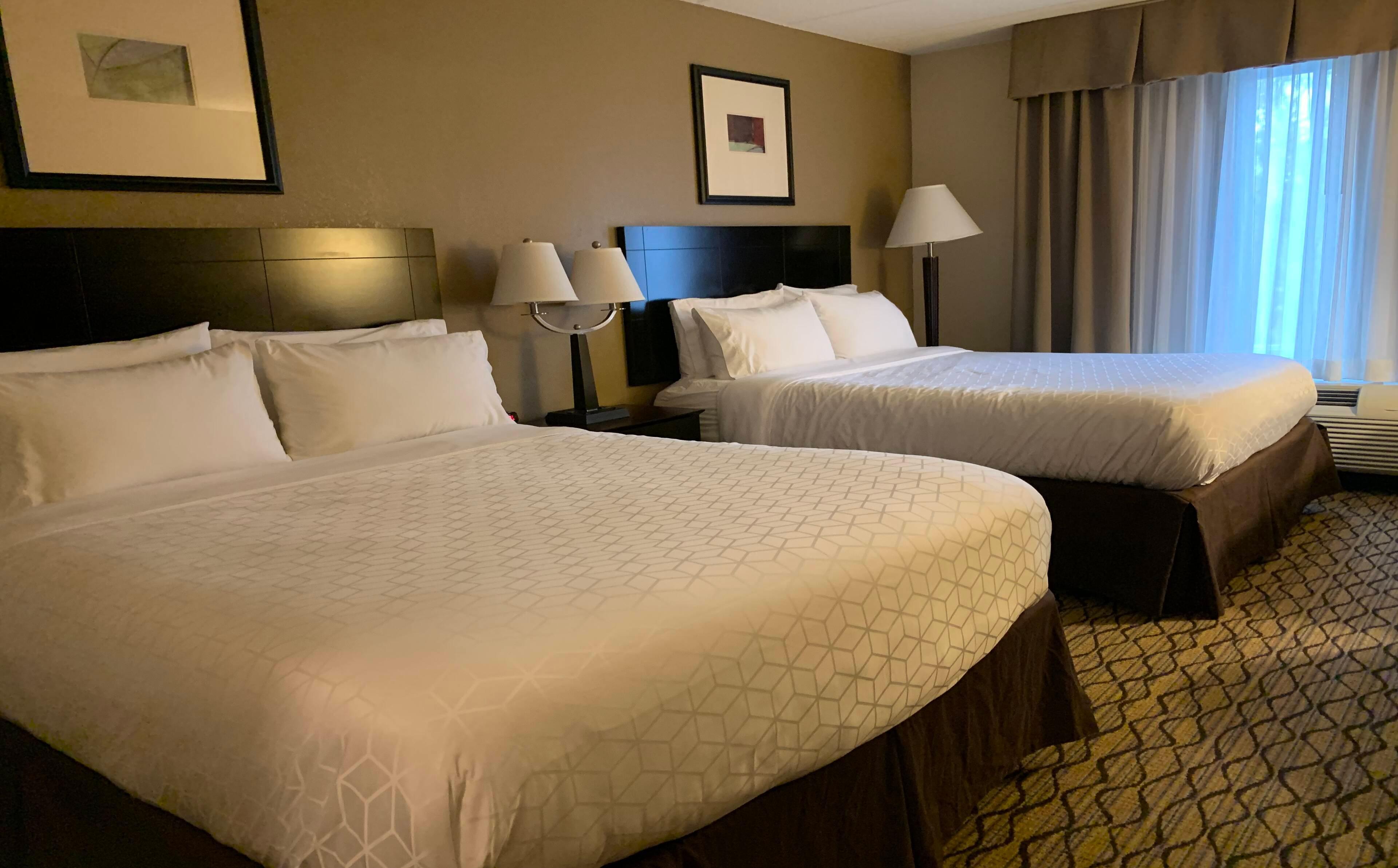 Holiday Inn Express Milford By Ihg Exterior foto
