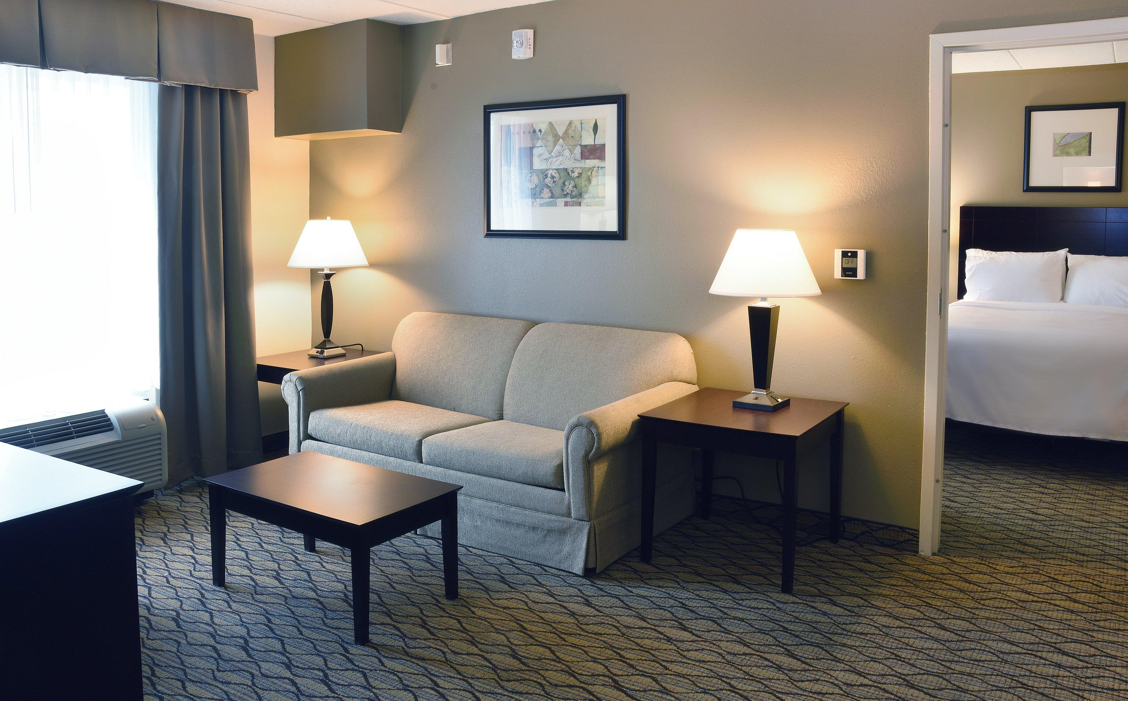 Holiday Inn Express Milford By Ihg Exterior foto