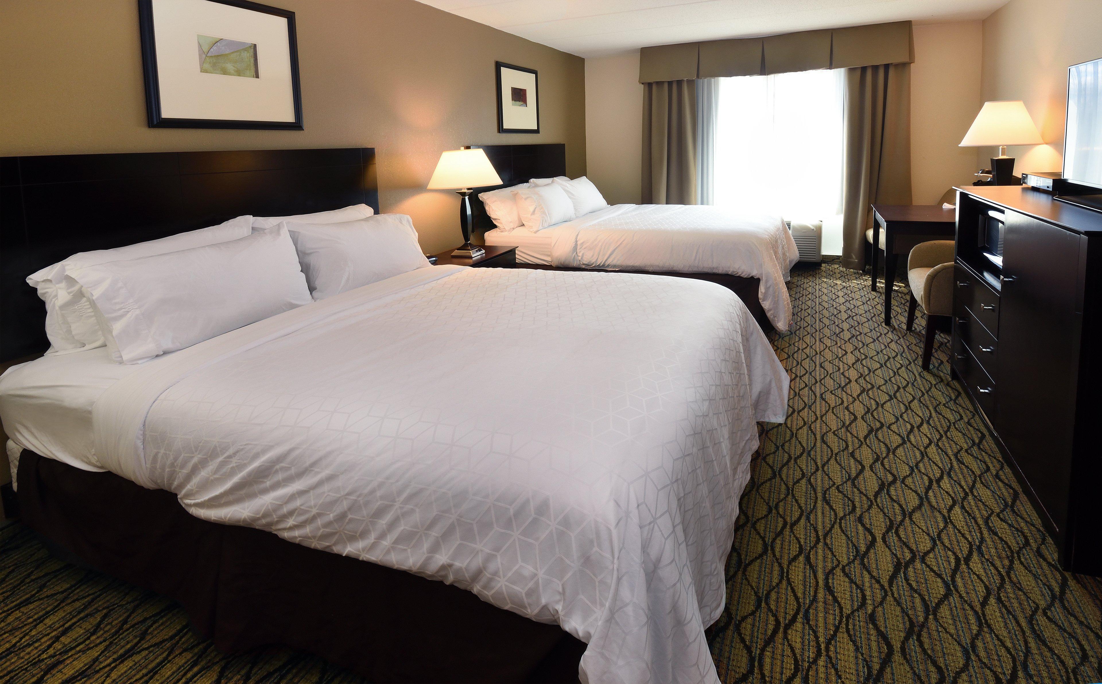 Holiday Inn Express Milford By Ihg Exterior foto
