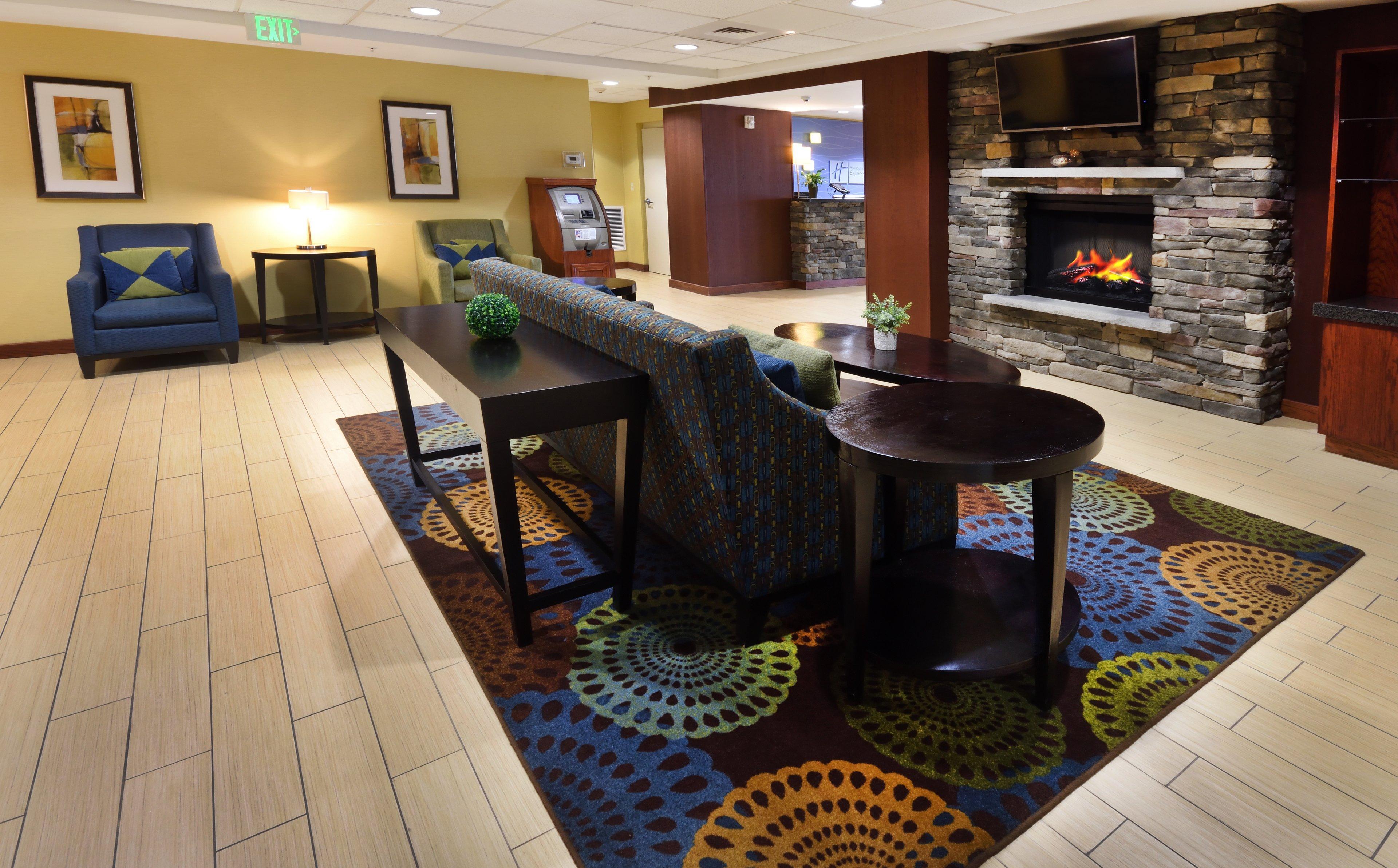 Holiday Inn Express Milford By Ihg Exterior foto