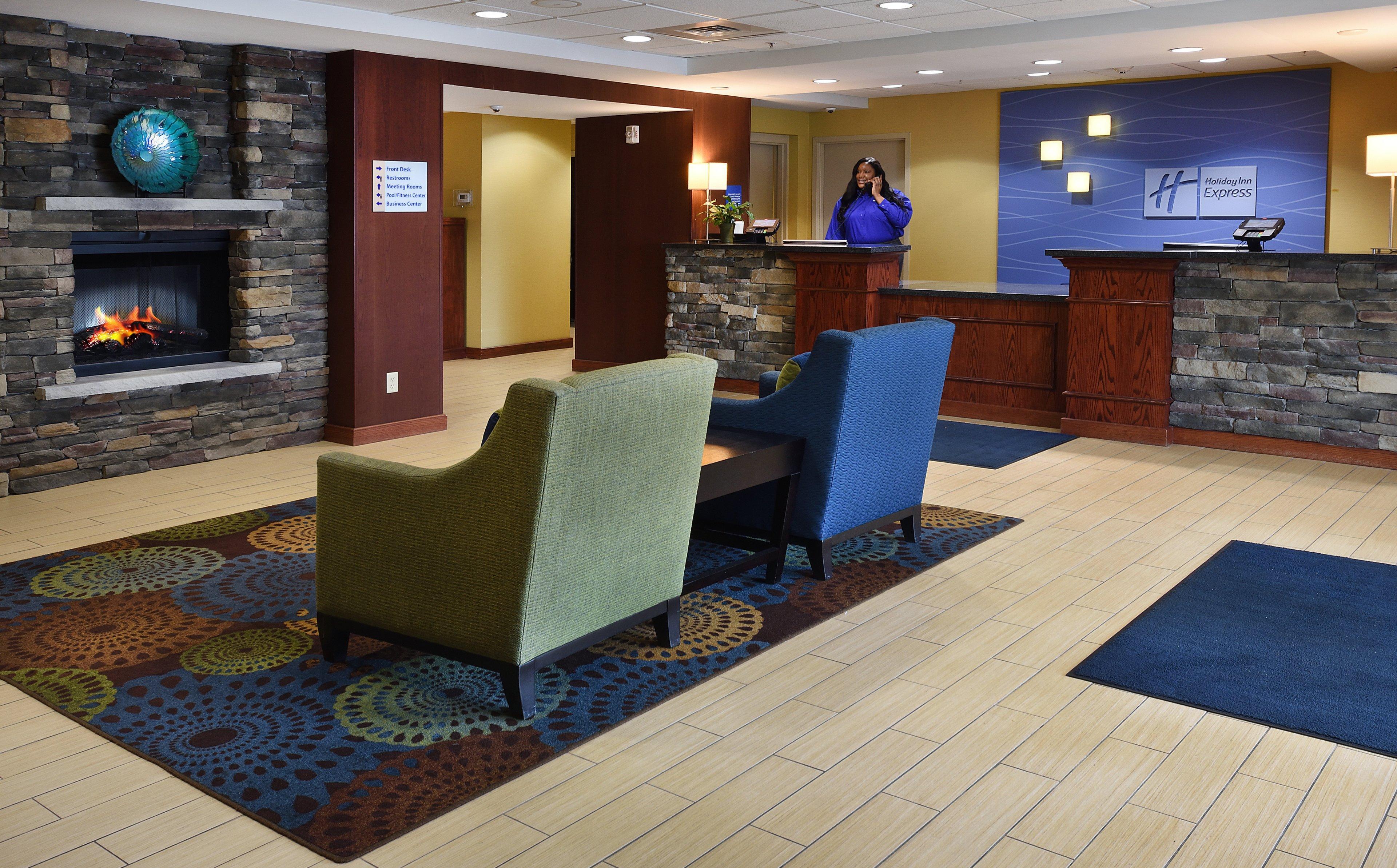 Holiday Inn Express Milford By Ihg Exterior foto